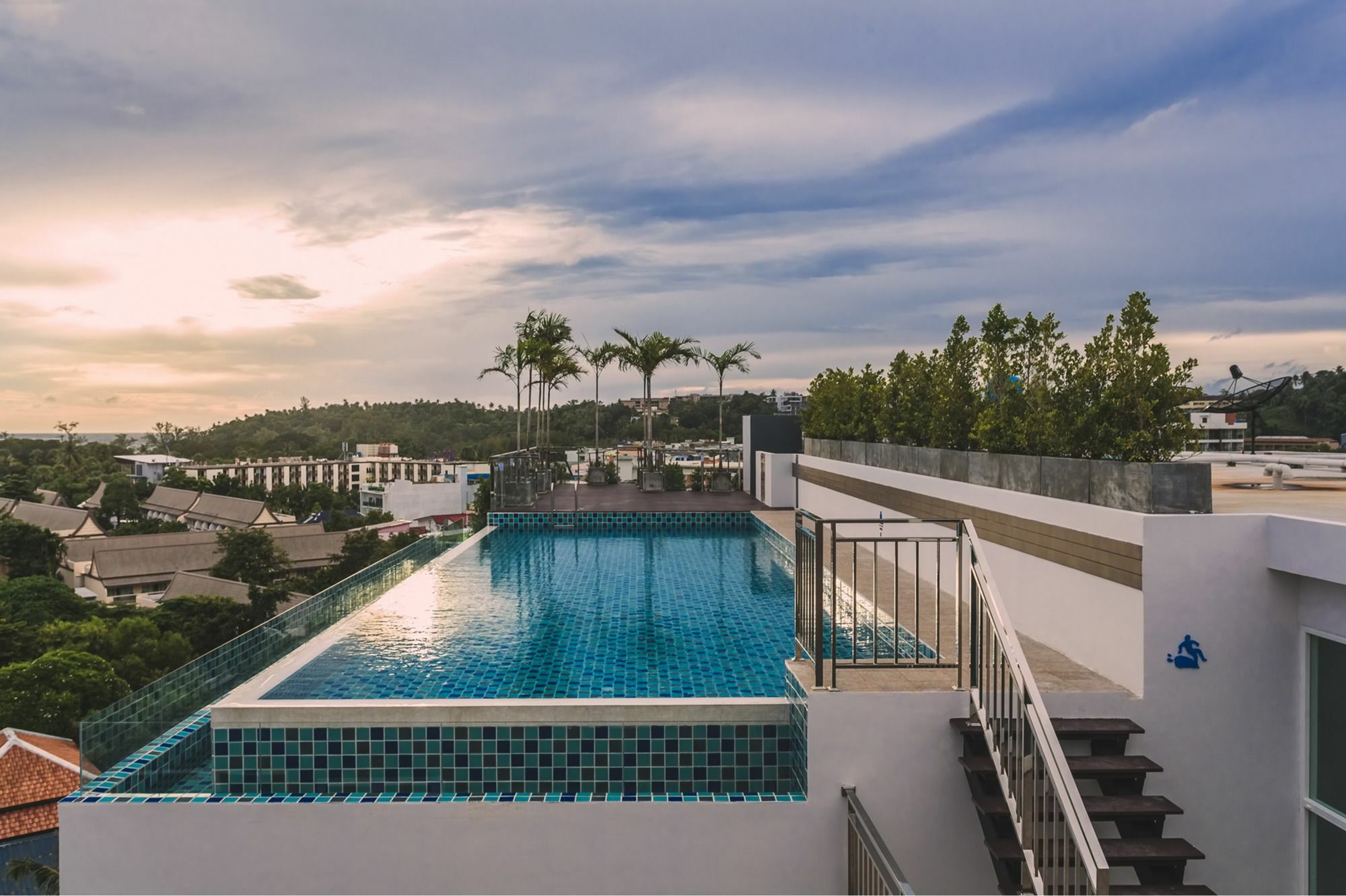 Condo In Kata In Ozone D618 外观 照片